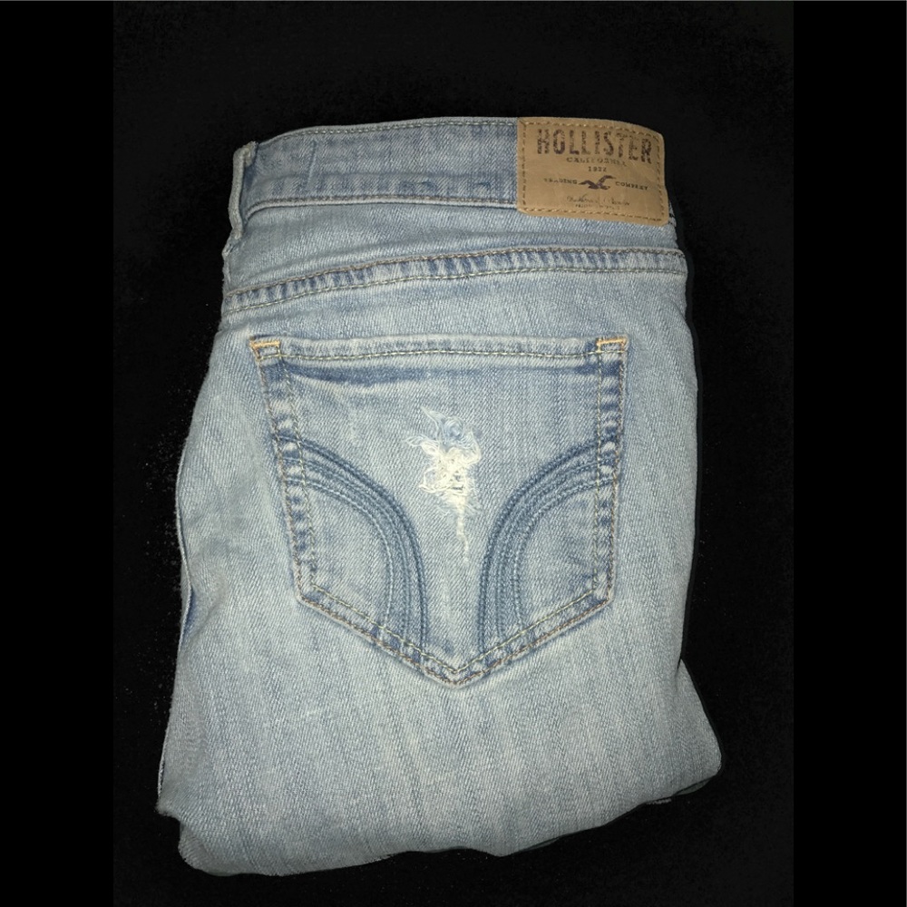 Light Wash Skinny Jeans